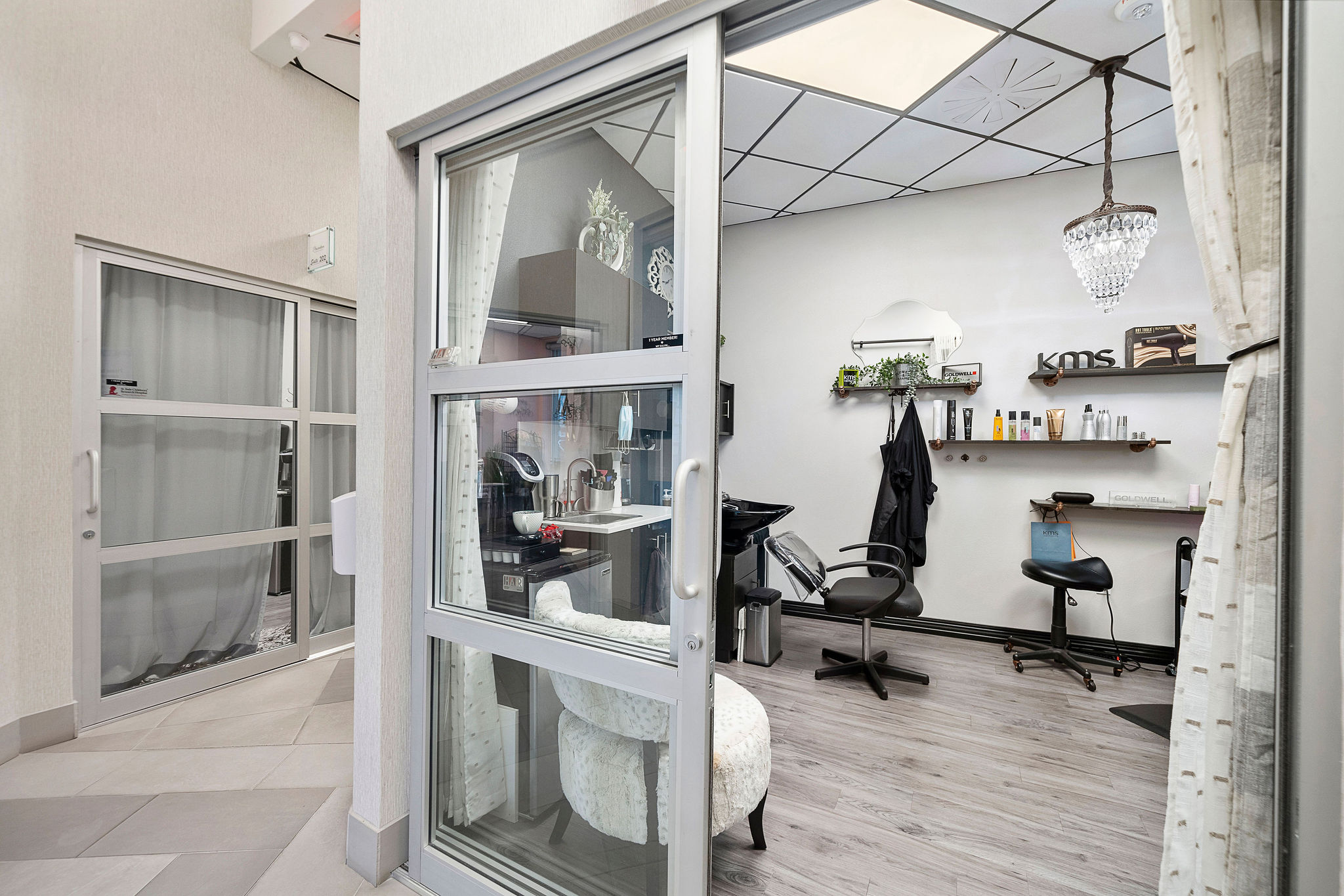 Salon Suites: A Different Approach to the Hairdressing Business | MY my salon suites worcester